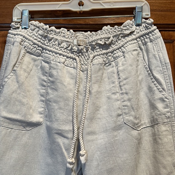Roxy beige linen pants! - Picture 2 of 5